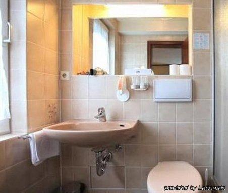 Hotel Am Schelztor Esslingen am Neckar Luaran gambar
